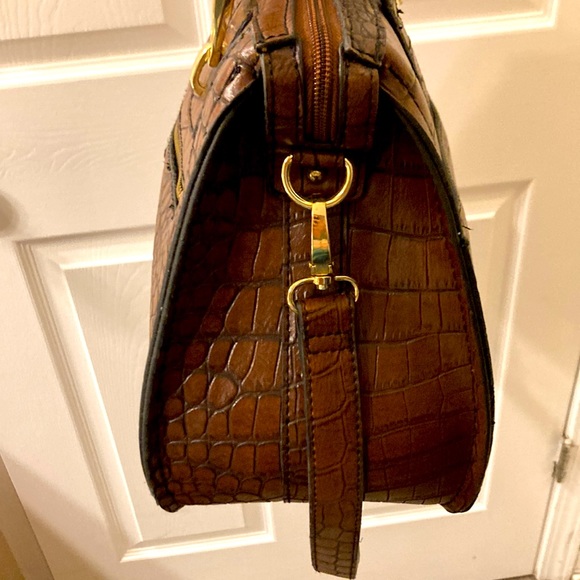 London Fog Croc embossed Faux Leather Satchel New - Picture 6 of 9